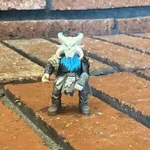 Fortnite Battle Royale Collection Mini Ragnarok Figure